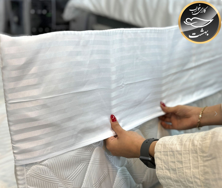 ملحفه تشک مهمان زیپ دار