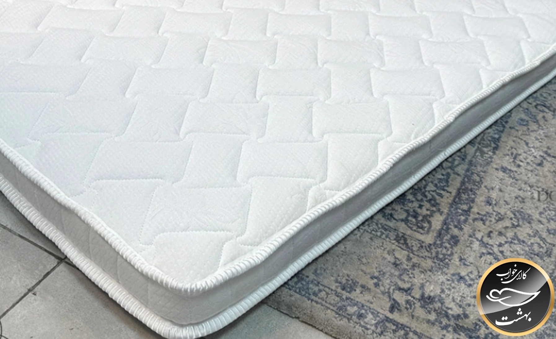 تشک زمینی طبی مموری فوم ضخامت ۵ سانت (تاپر - عرض ۱۸۰ سانتی متر)