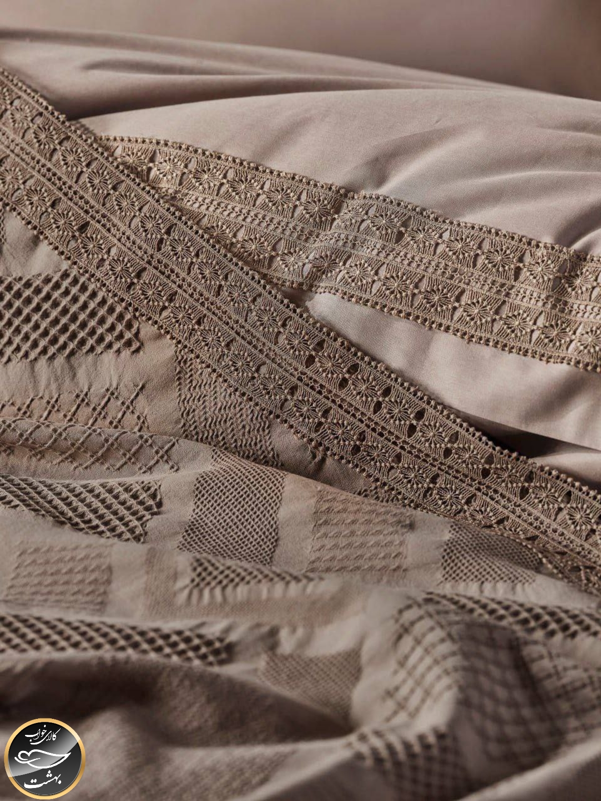 ست کاور لحاف دونفره مدل Freya برند شاهسر ترک (هفت تکه - قهوه ای)