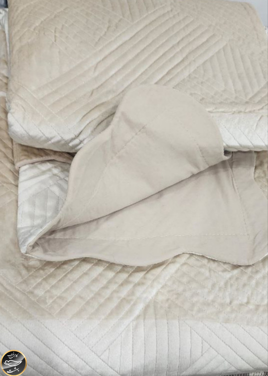 روتختی دونفره پنبه دوزی مخمل برند Toyo ترک (سه تکه - بژ)