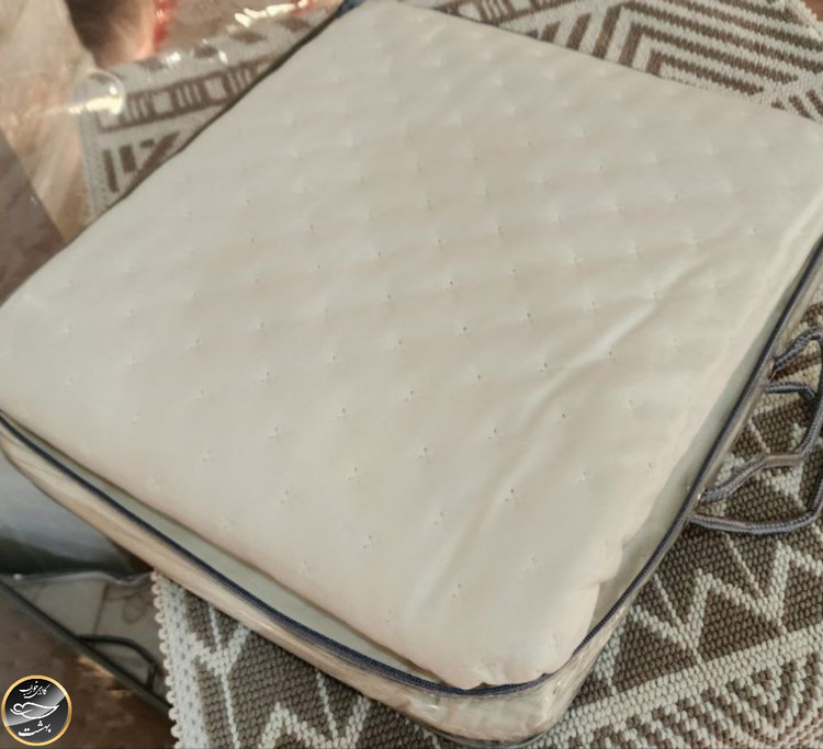 روتختی دونفره پنبه دوزی مخمل برند ترک (سه تکه - شیری)