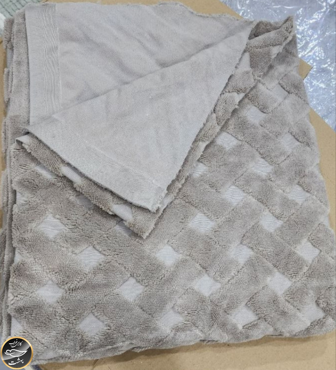 رومبلی دونفره مخمل (رنگ بژ - 180x220 سانتی متر)