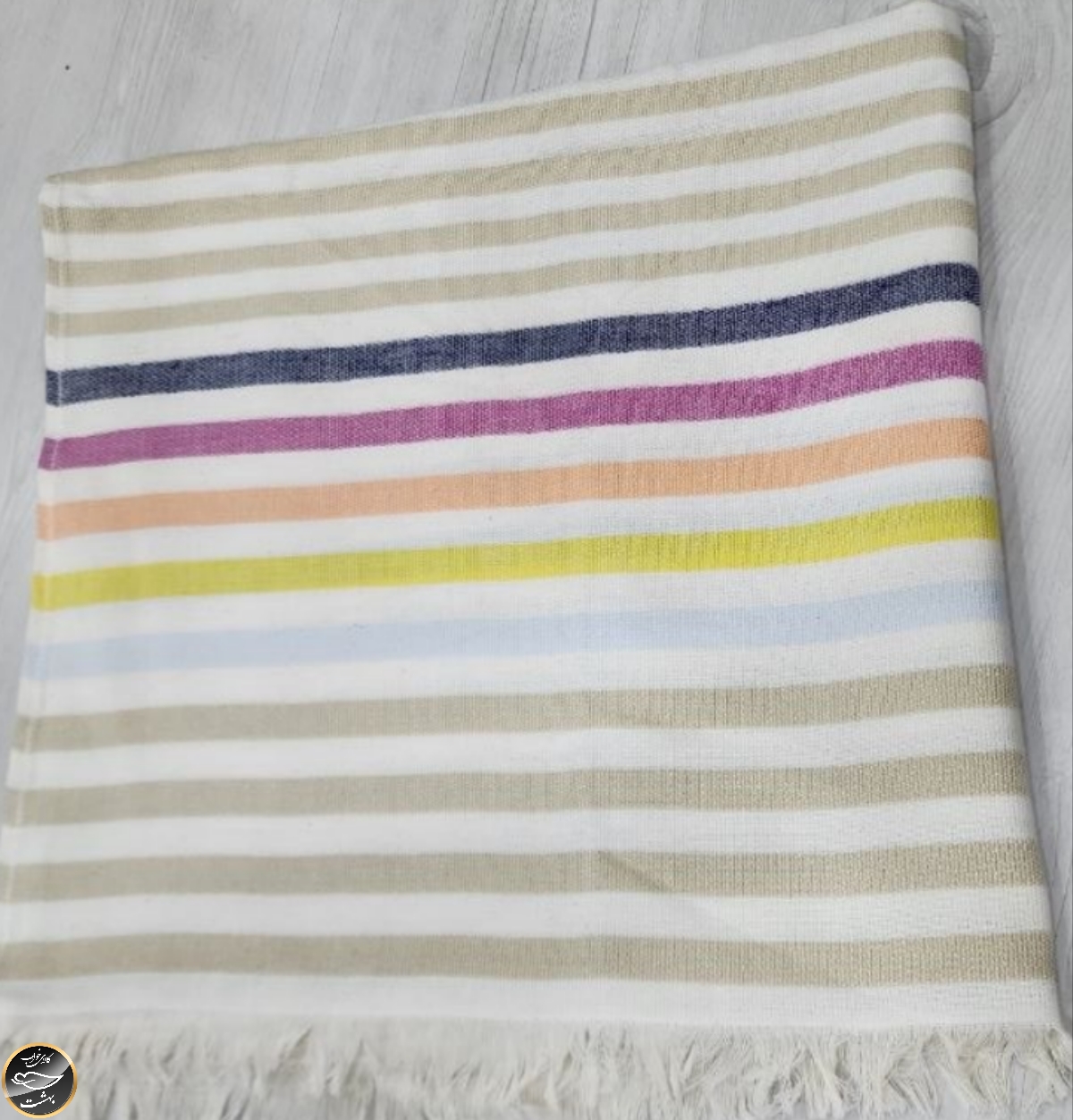 حوله استخری نازک (70x140 سانتی متر)